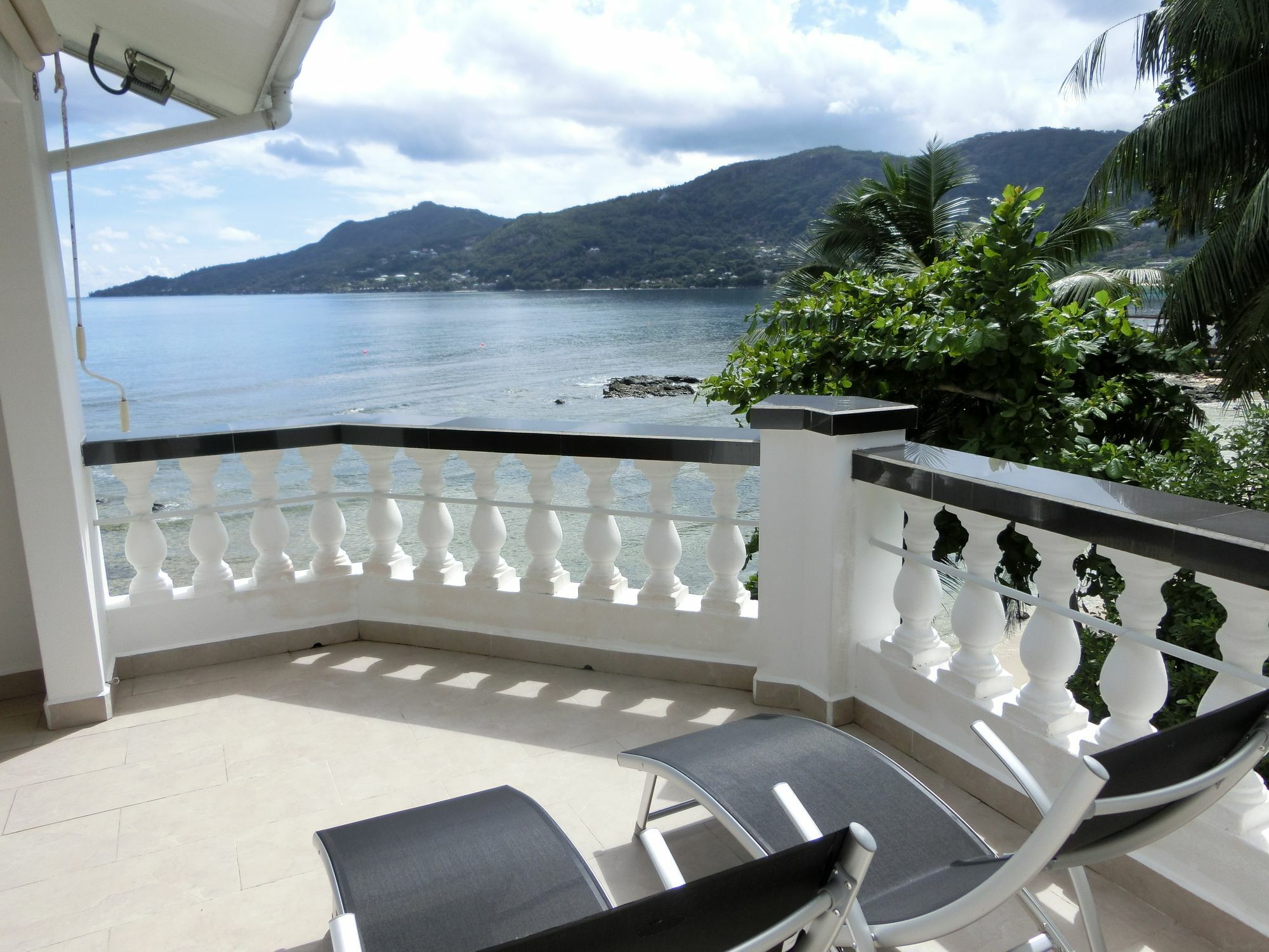 The Drake Seaside Apartment Beau Vallon  Zewnętrze zdjęcie