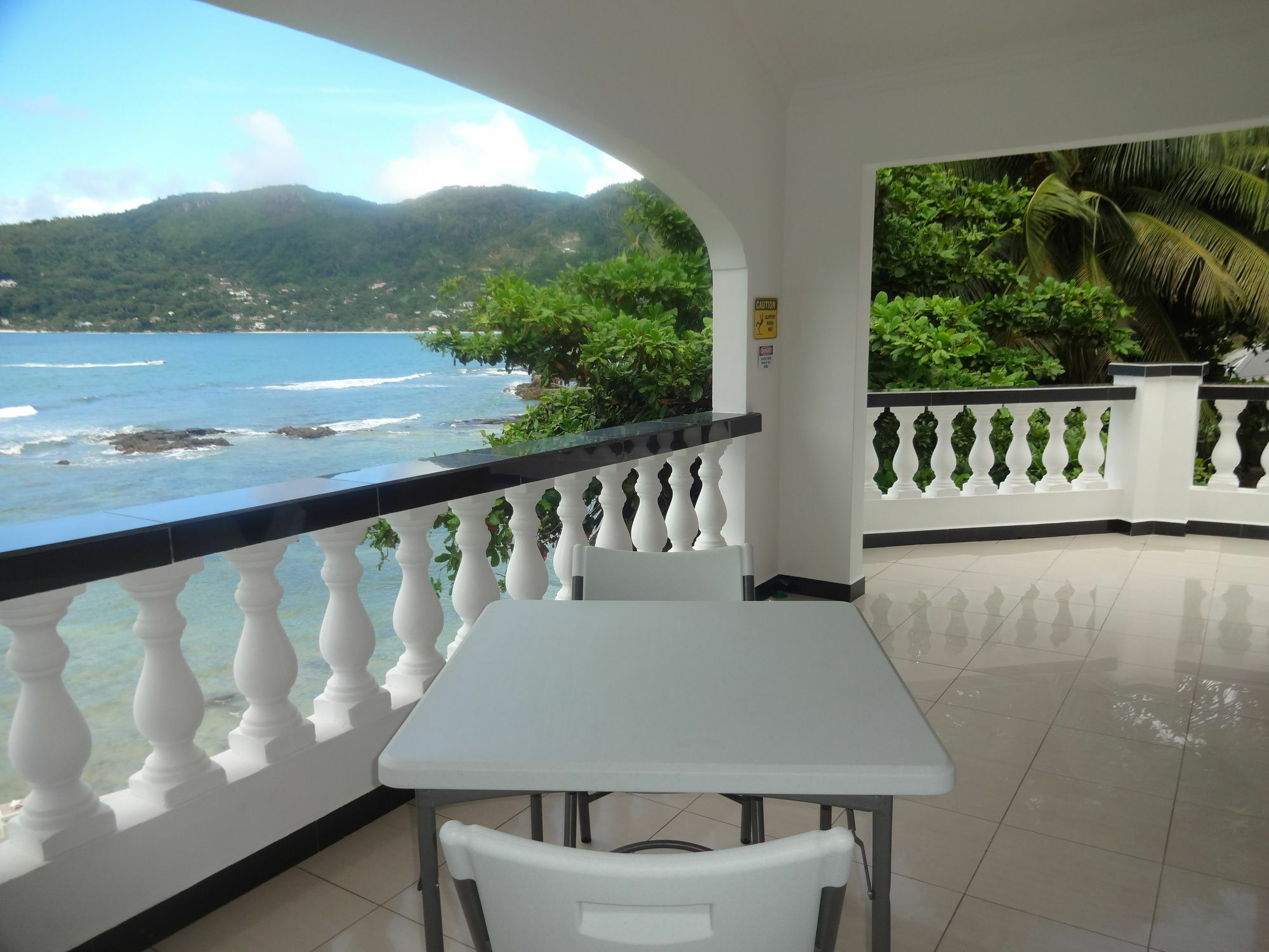 The Drake Seaside Apartment Beau Vallon  Zewnętrze zdjęcie